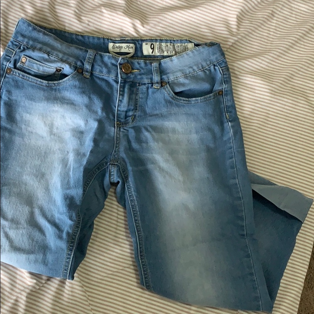 Indigo Rein Cropped Jeans! Size 9